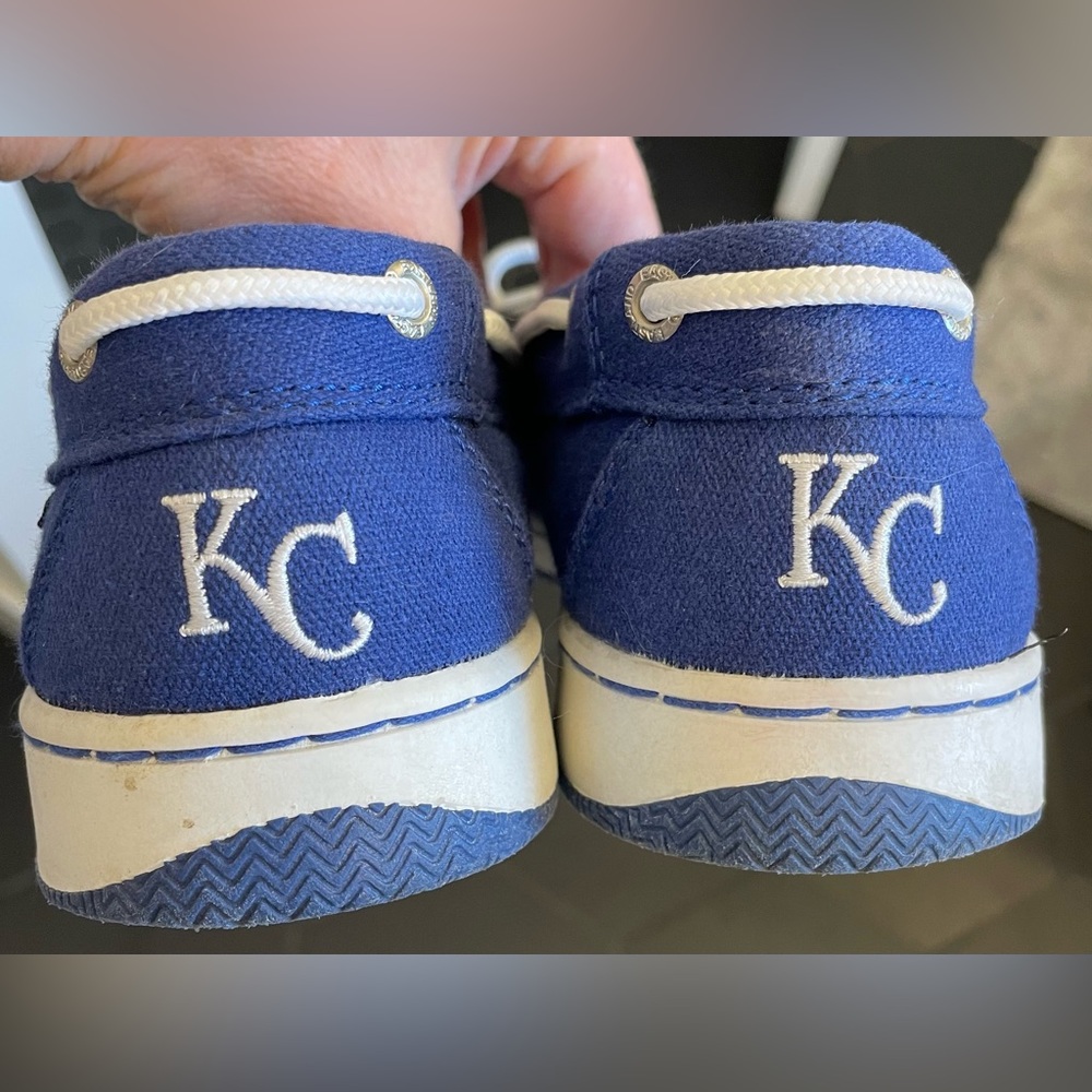 Eastland women’s slip-on loafers, Kansas City Royals